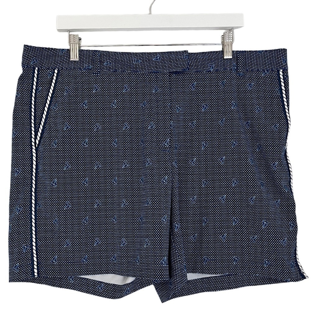 Lady Hagen Women’s Bermuda Golf Shorts‎ Sailboats Dots Blue White Size 16
